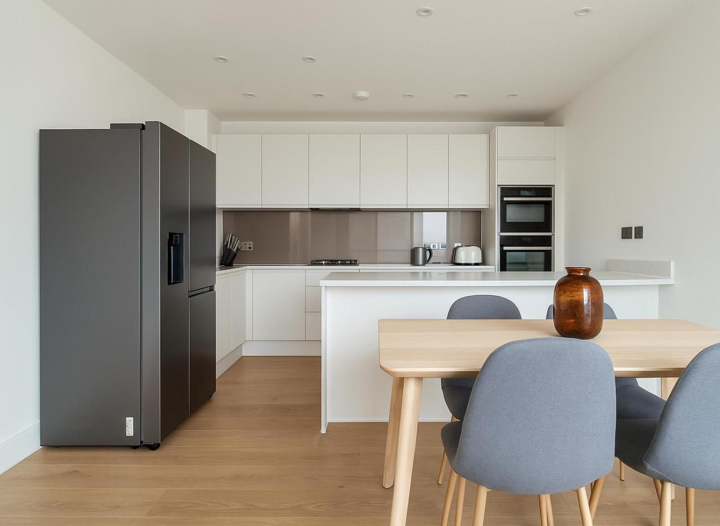 Modern In Colindale Apartment Edgware
