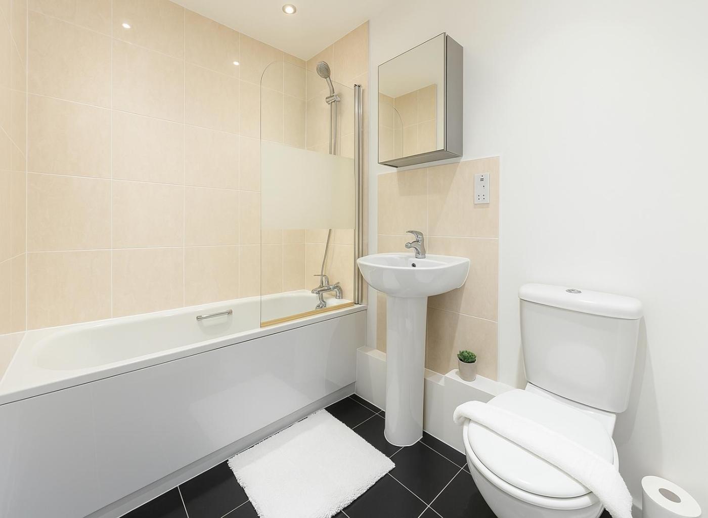 Modern In Colindale *